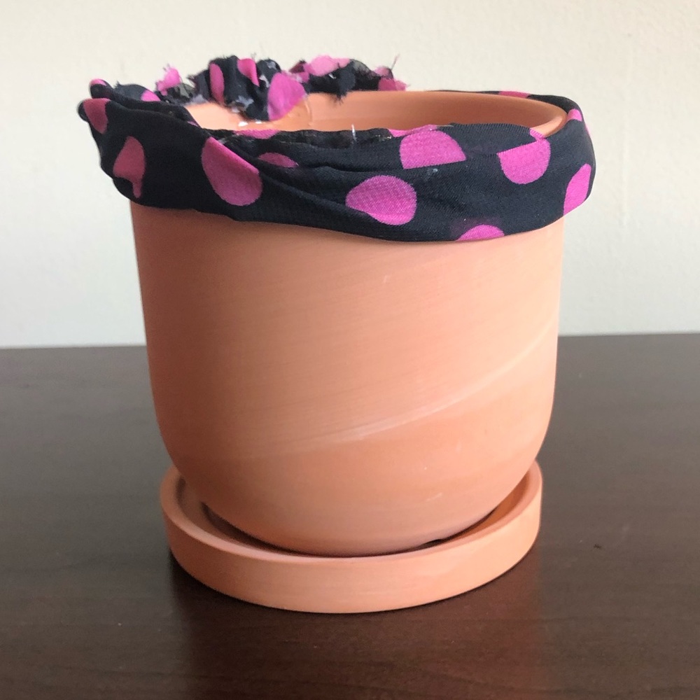 HAND CRAFTED, Hand-painted Terracotta Pot - Picture 4 of 6